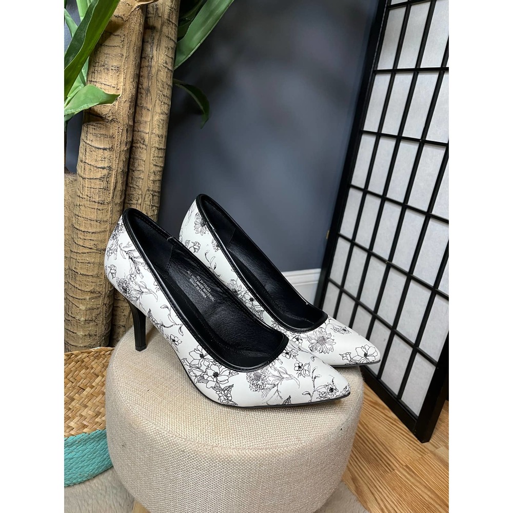 Cato Stencil Pumps